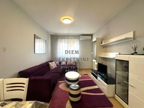 Sale, one bedroom apartment, 47m², City Kvart, Podgorica - image 1