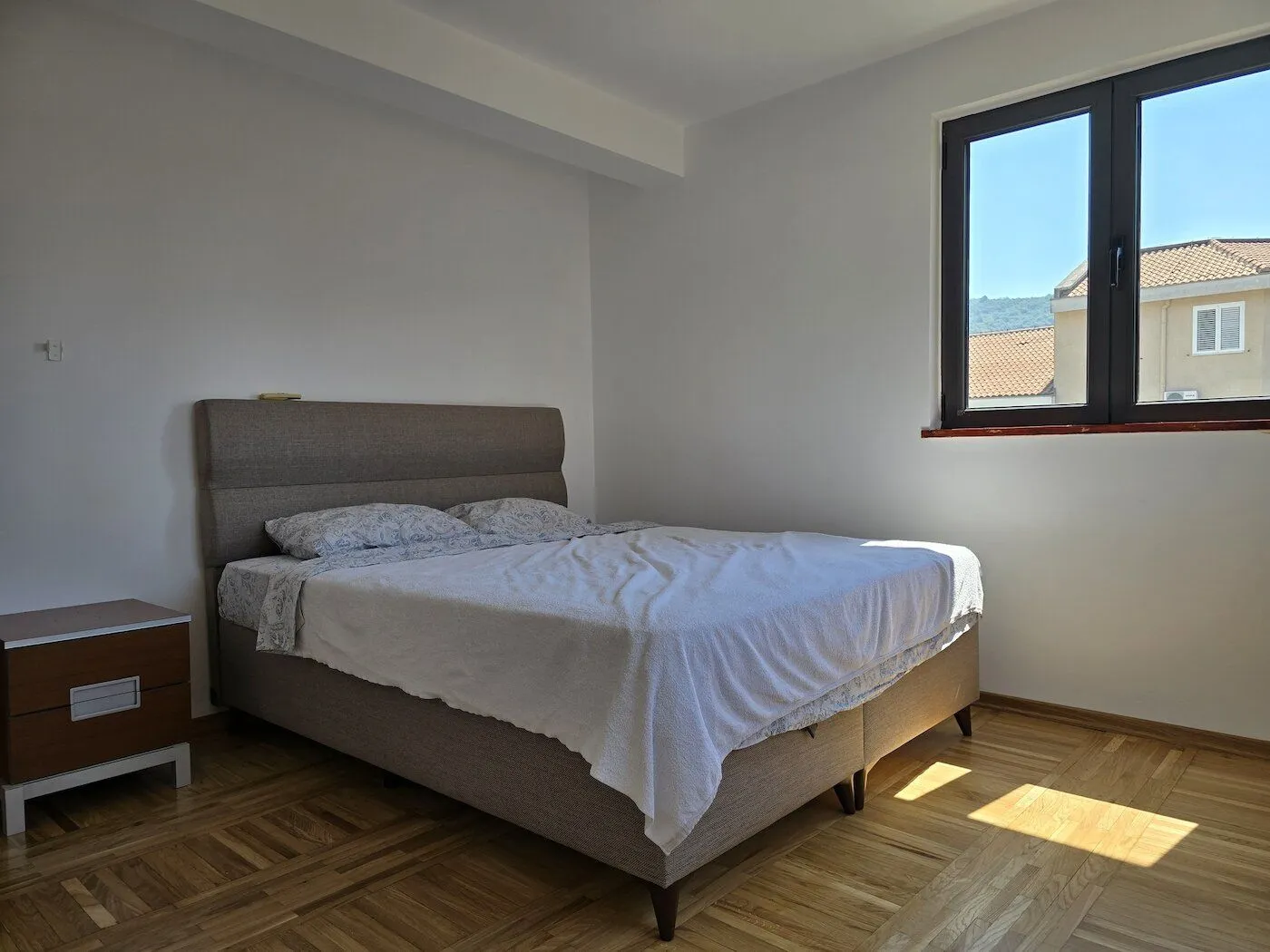 Prodaja, trosoban stan, 114m², Dubovica, Budva