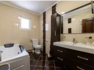 Prodaja, ugostiteljski objekat, 440m², Prčanj, Kotor - image 3