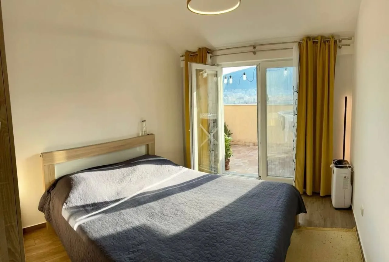 Sale, one bedroom apartment, 45m², Podkošljun, Budva