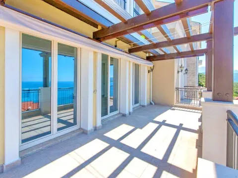 Prodaja, stan, 86m², Tivat, Crna Gora - image 2