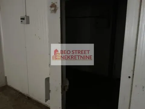 Izdavanje, poslovni prostor, 160m², Surčin, Beograd - image 3