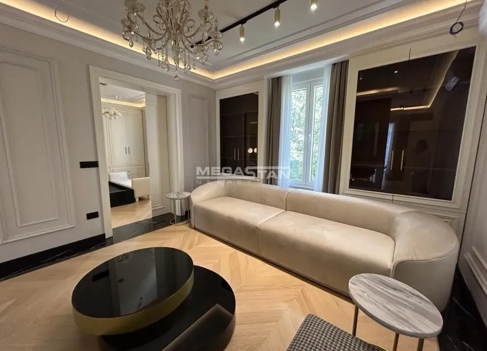 Sale, four bedroom apartment, 100m², Vračar Sve Podlokacije, Beograd