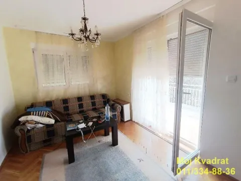 Prodaja, kuća, 341m², Grocka, Beograd - image 13