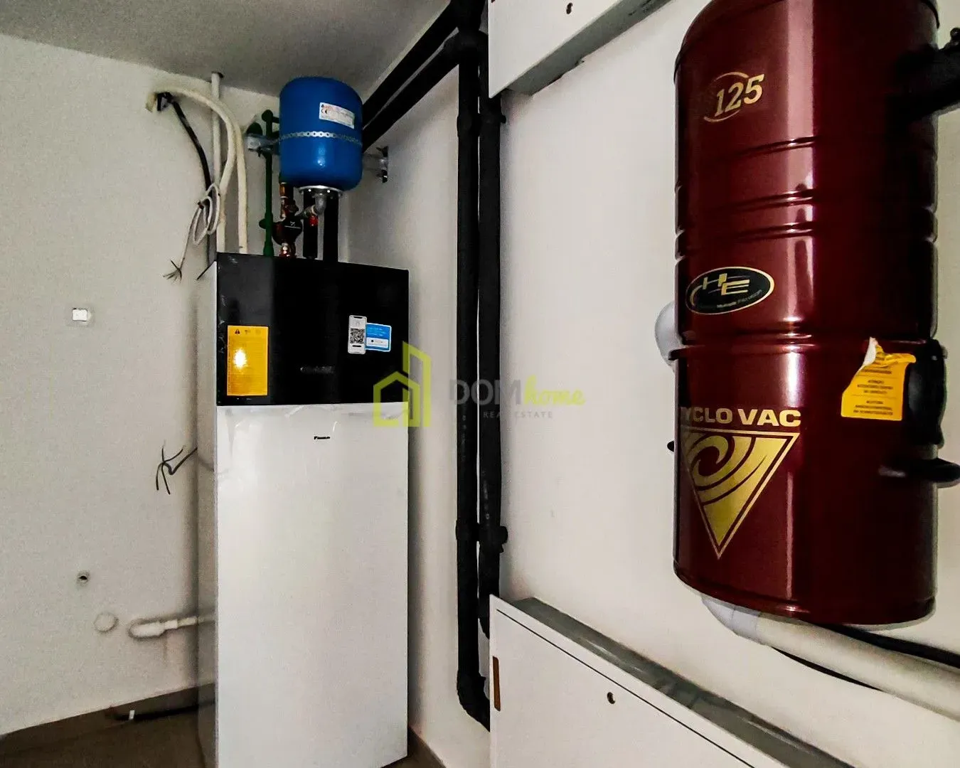 Rent, three bedroom apartment, 152m², Centar, Podgorica