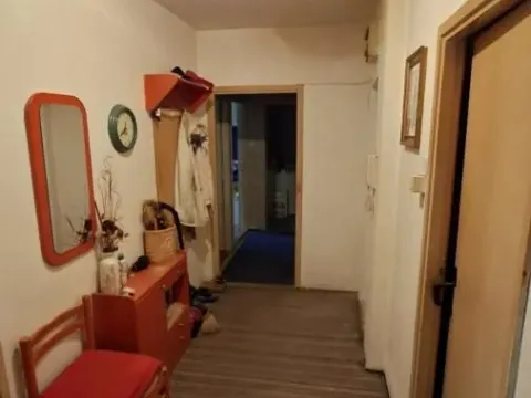 Prodaja, trosoban stan, 79m², Kikinda, Srbija - image 7