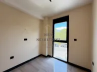 Izdavanje, trosoban stan, 111m², Vezirov Most, Podgorica - image 7