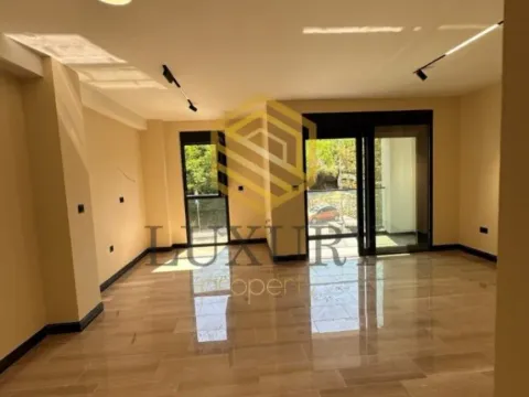 Izdavanje, trosoban stan, 111m², Zagorič, Podgorica - image 6