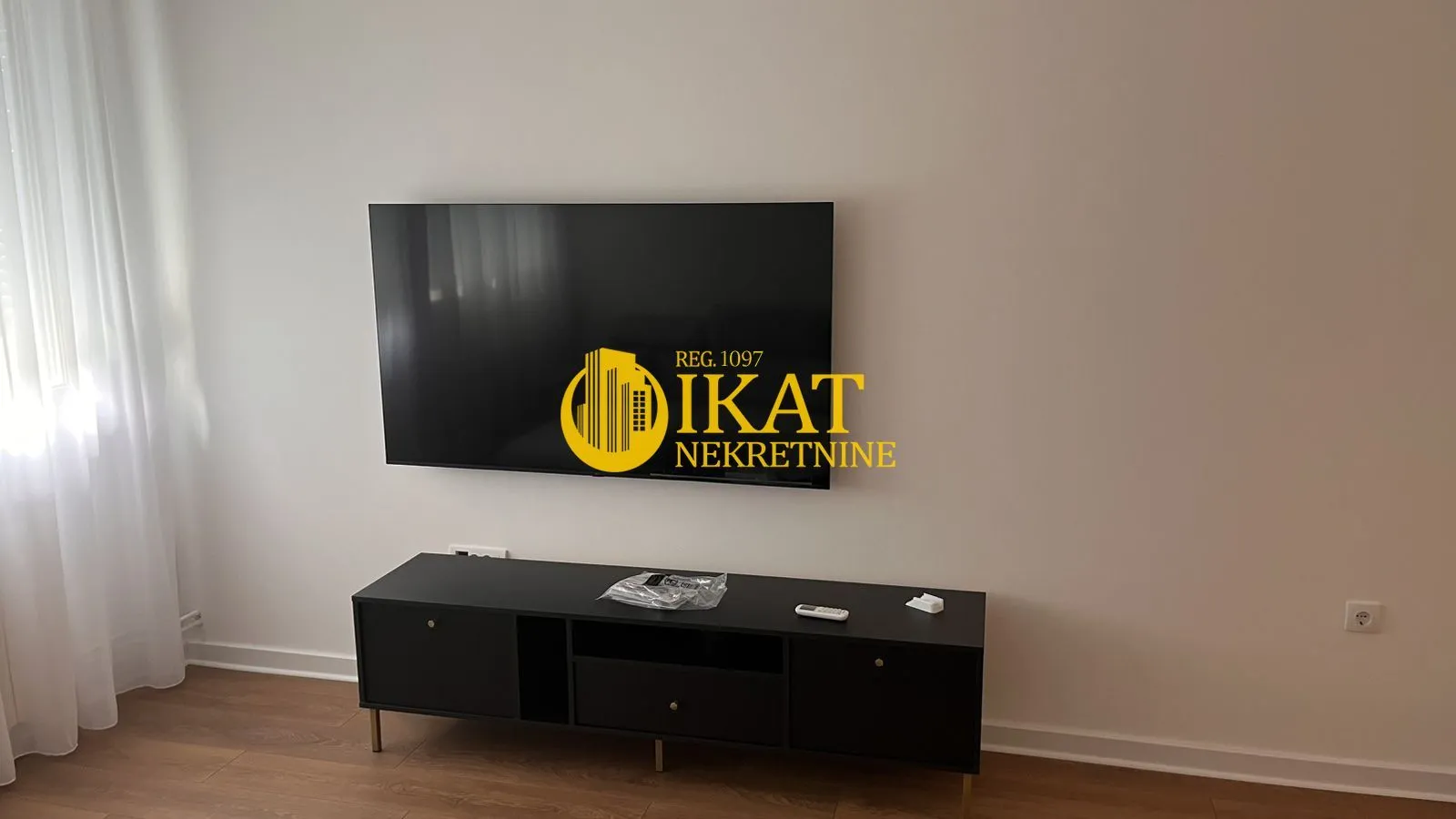 Izdavanje, jednosoban stan, 59m², Stari Grad, Beograd