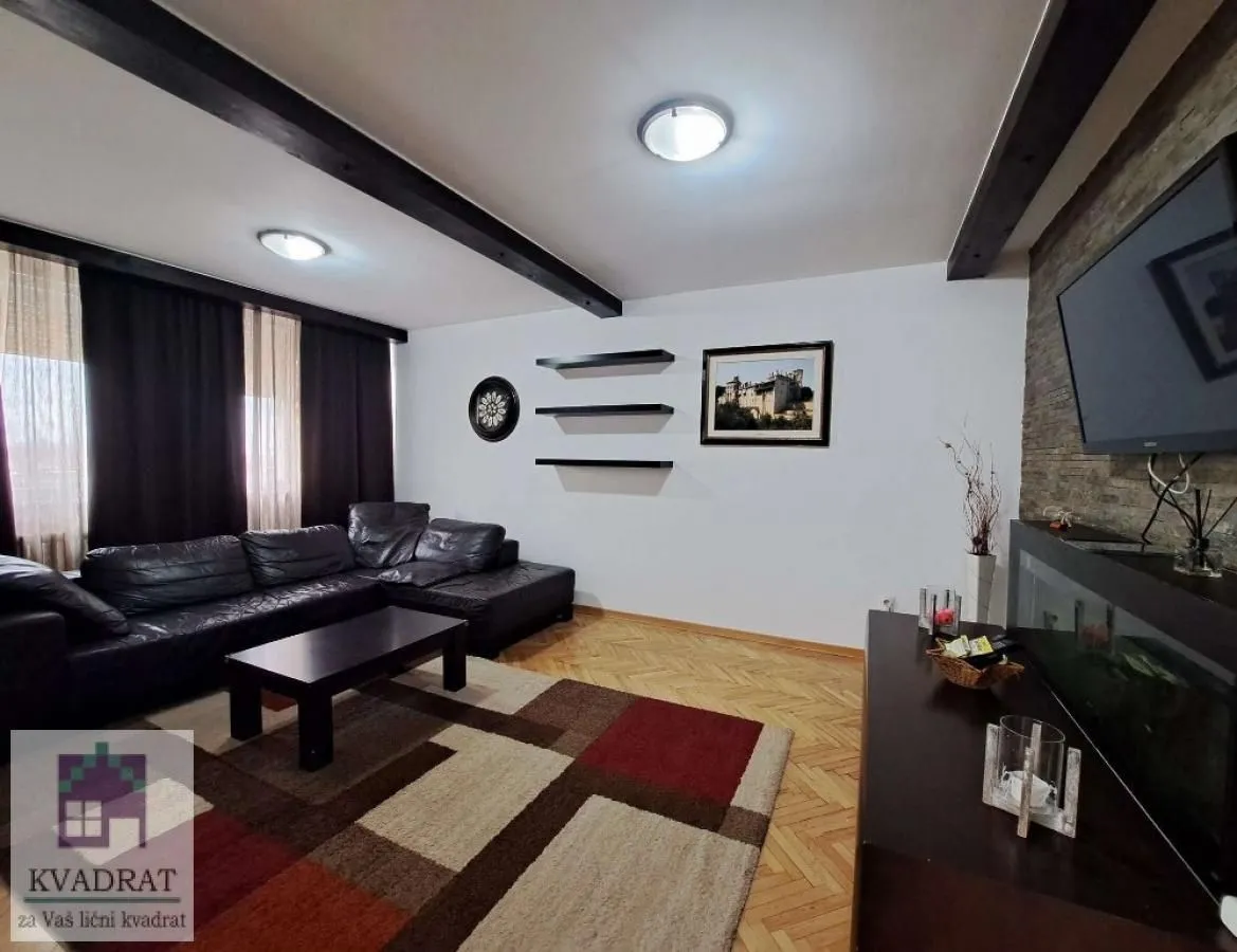 Izdavanje, četvorosoban stan, 97m², Obrenovac, Beograd