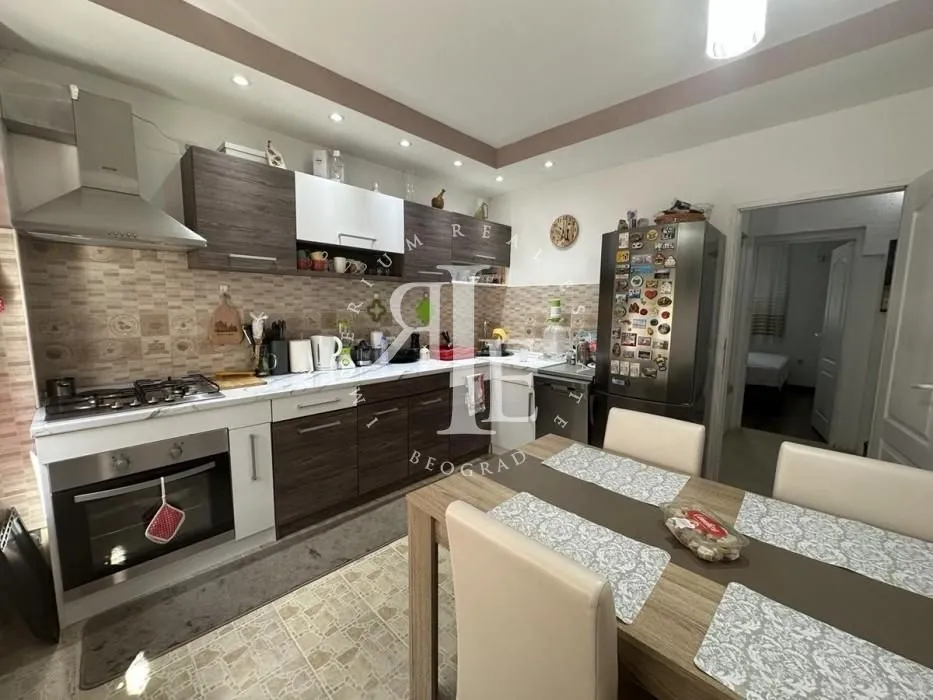 Prodaja, kuća, 188m², Beočić, Rekovac