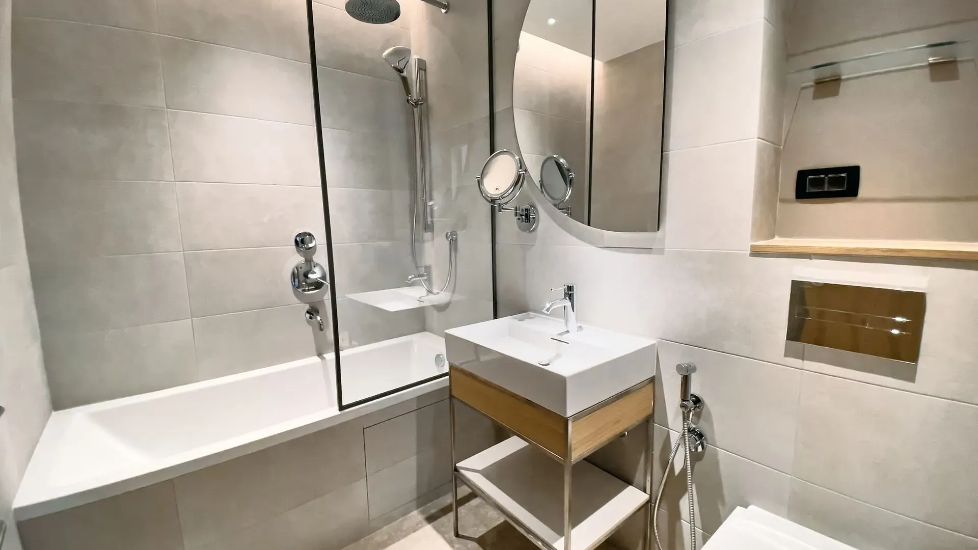 Prodaja, dvosoban stan, 102m², Porto Montenegro, Tivat
