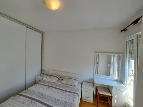 Rent, one bedroom apartment, 45m², City Kvart, Podgorica - image 14