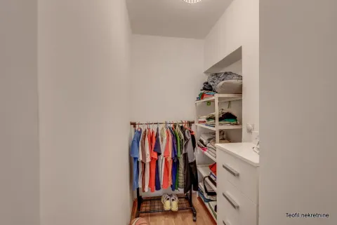 Sale, three bedroom apartment, 63m², Južni Bulevar, Vračar Sve Podlokacije - image 11