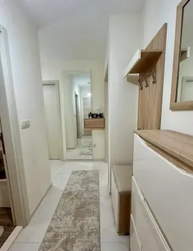 Izdavanje, dvosoban stan, 60m², City Kej, Podgorica - image 7