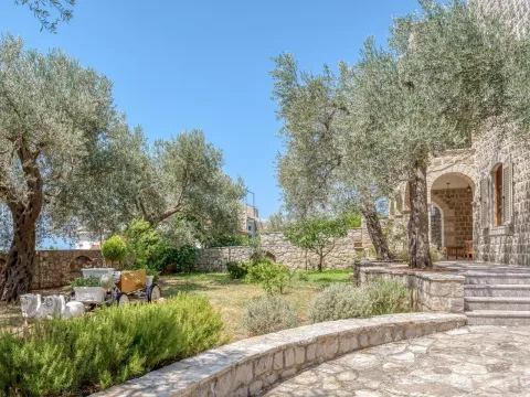 Prodaja, kuća, 480m², Reževići, Budva - image 53