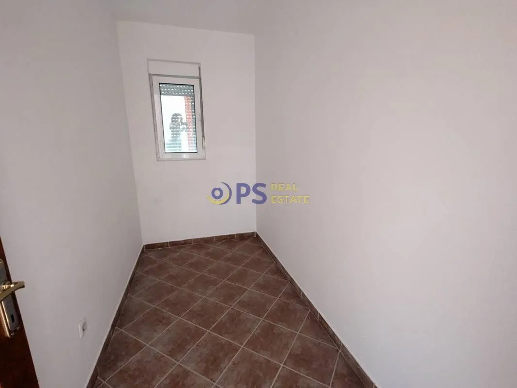 Sale, four bedroom apartment, 119m², Sutomore, Bar