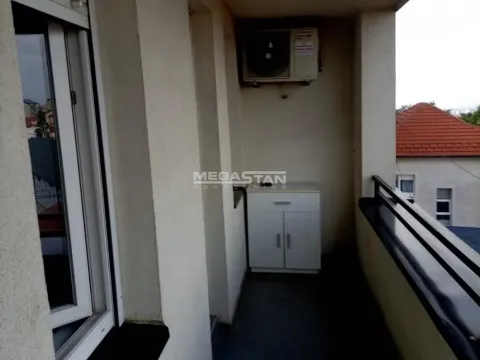 Izdavanje, dvosoban stan, 43m², Mali Mokri Lug, Zvezdara Sve Podlokacije - image 4