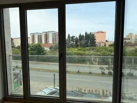 Sale, two bedroom apartment, 74m², Centar, Bar - image 4