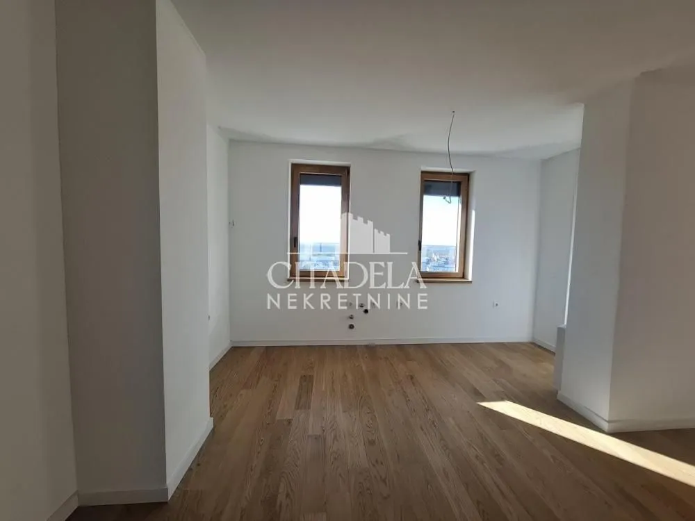 Sale, four bedroom apartment, 175m², Banovo Brdo, Beograd
