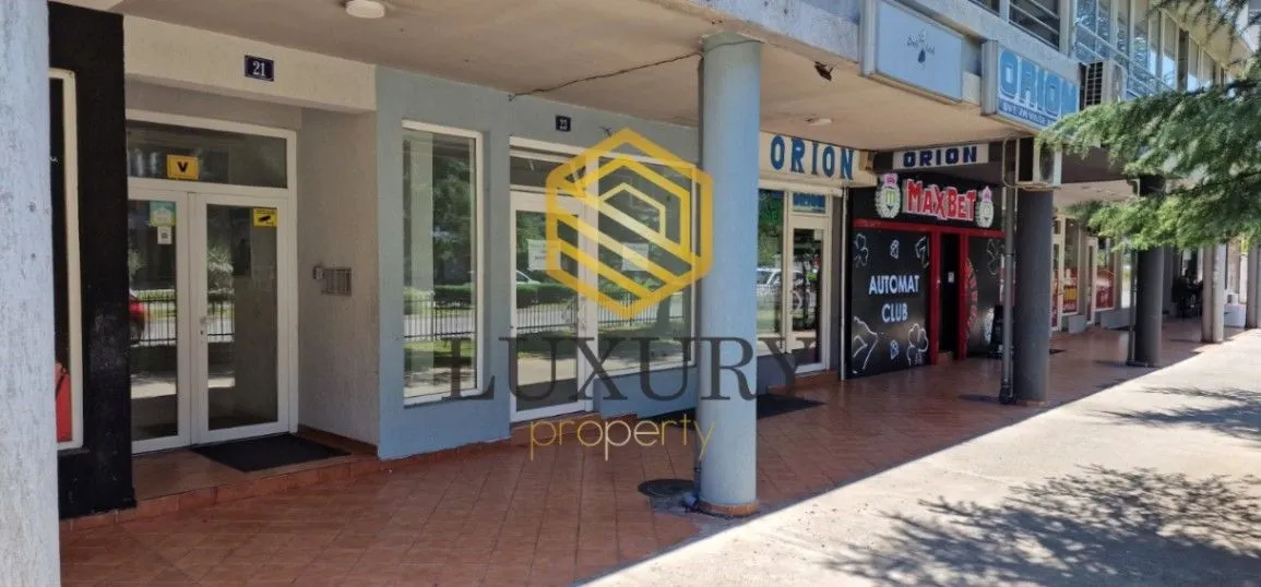 Rent, office space, 90m², Stari Aerodrom, Podgorica