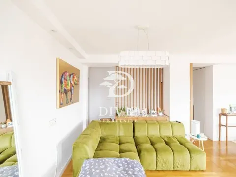 Sale, three bedroom apartment, 87m², Vračar Sve Podlokacije, Beograd - image 6