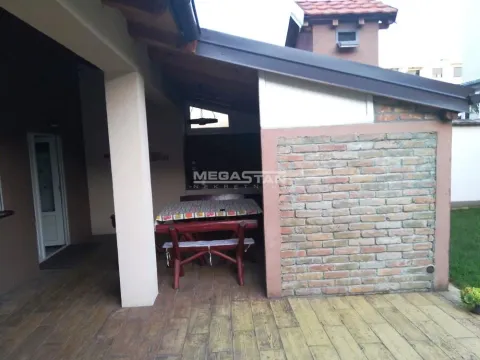 Prodaja, kuća, 272m², Zemun Gornji Grad, Zemun Sve Podlokacije - image 6