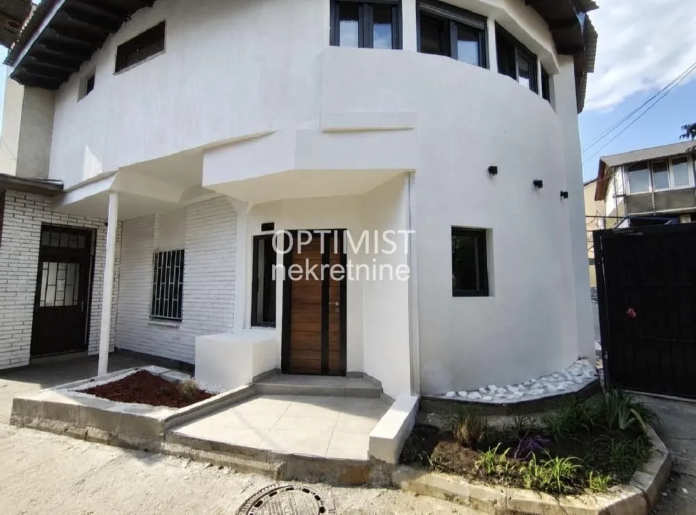 Rent, office space, 45m², Savski Venac, Beograd