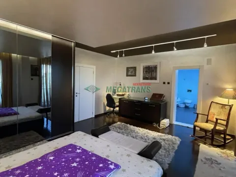 Izdavanje, stan, 310m², Grbavica, Novi Sad Sve Podlokacije - image 6