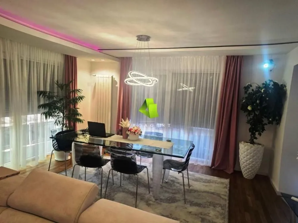 Prodaja, kuća, 377m², Palilula, Niš