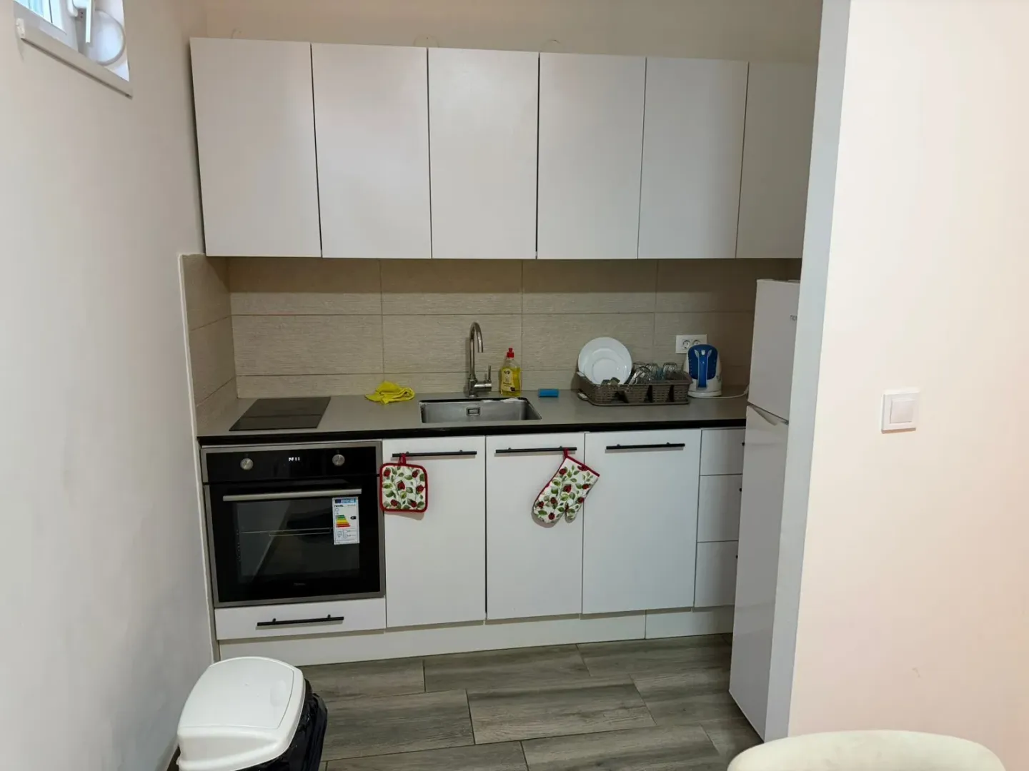 Izdavanje, jednosoban stan, 52m², Stari Aerodrom, Podgorica