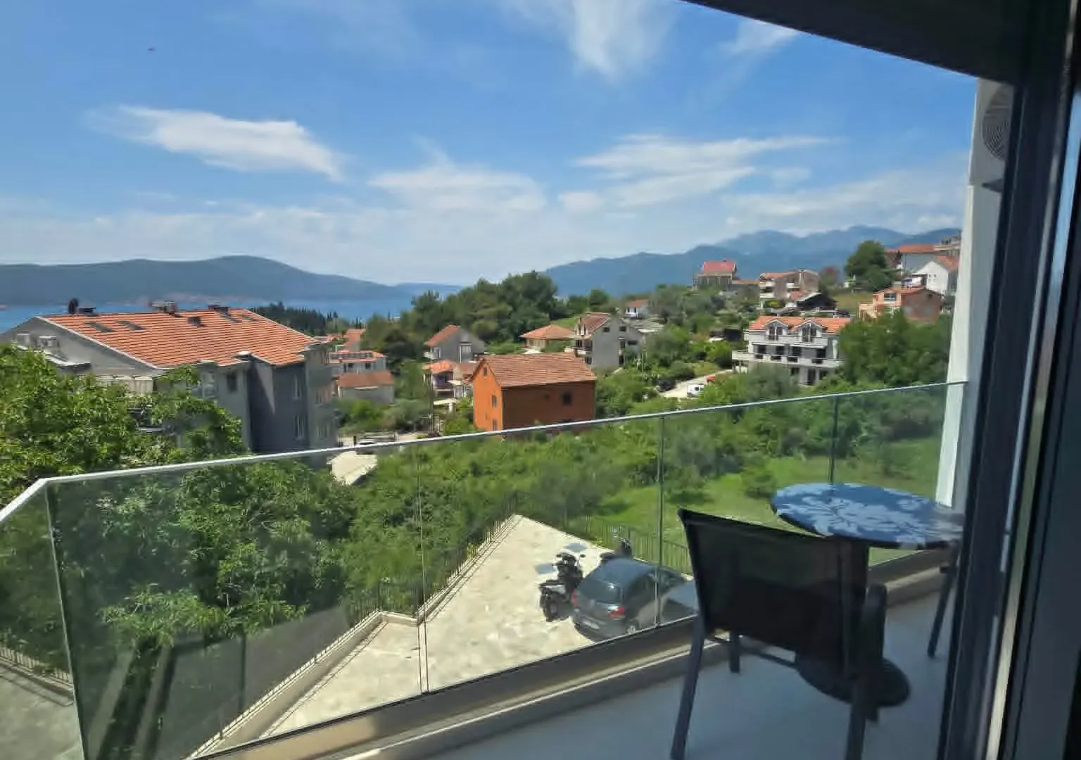 Prodaja, dvosoban stan, 76m², Kava, Tivat