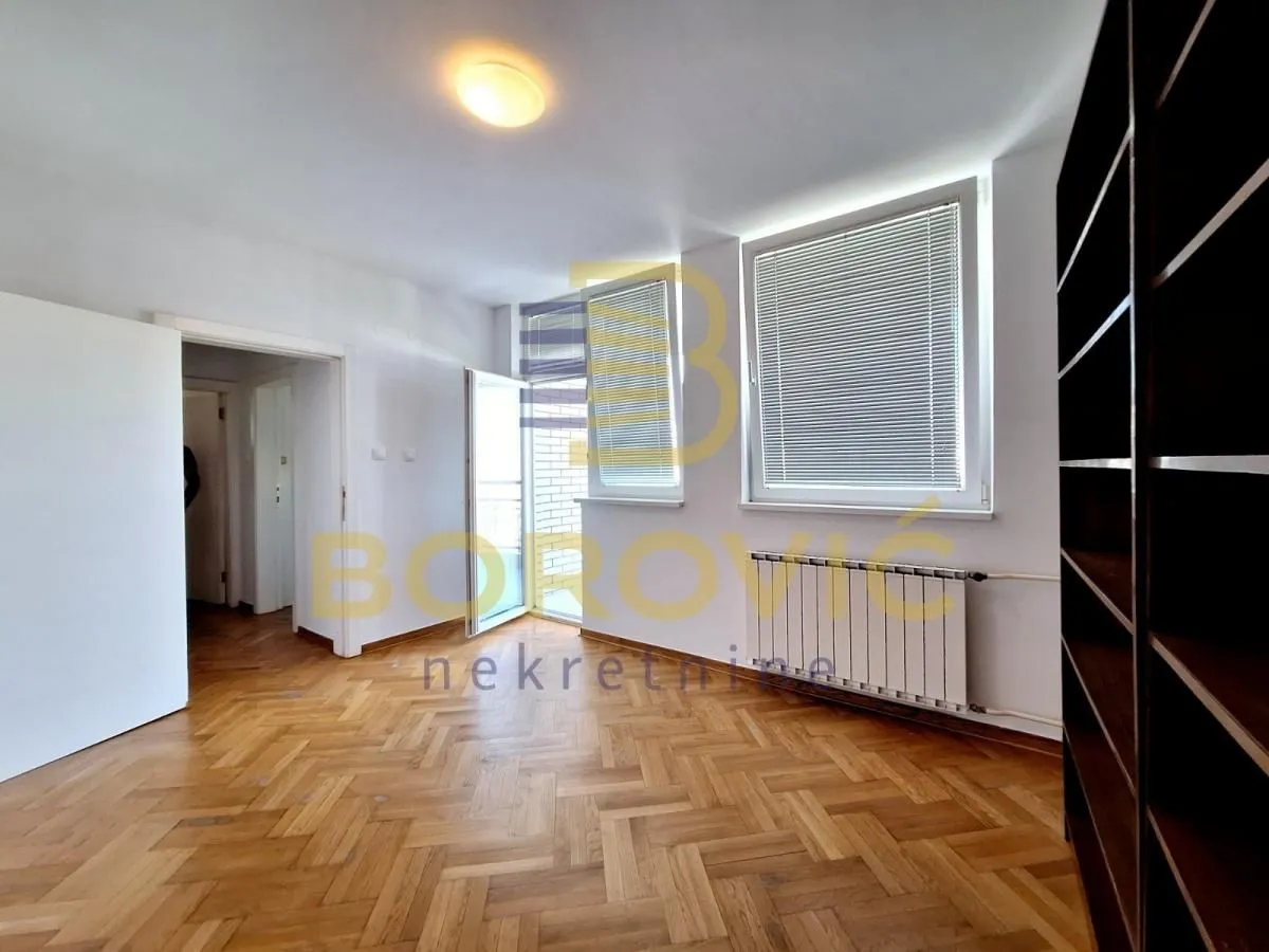 Rent, four bedroom apartment, 110m², Novi Beograd Blok 29, Novi Beograd Sve Podlokacije