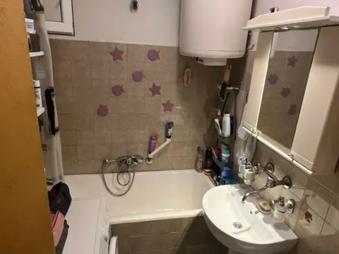 Izdavanje, dvosoban stan, 53m², Podgorica, Crna Gora - image 11