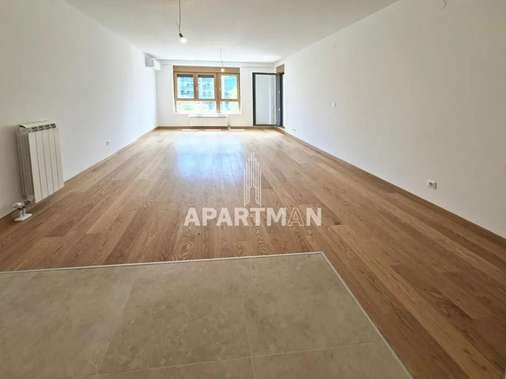 Prodaja, četvorosoban stan, 106m², Novi Beograd Blok 65, Novi Beograd Sve Podlokacije