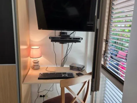 Izdavanje, dvosoban stan, 48m², Centar, Herceg Novi - image 10