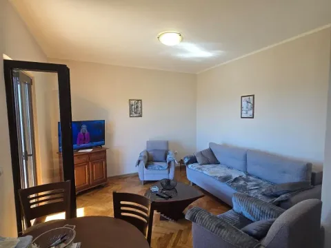 Rent, apartment, 80m², Radovići, Tivat - image 2