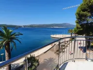 Izdavanje, dvosoban stan, 80m², Centar, Tivat - image 2