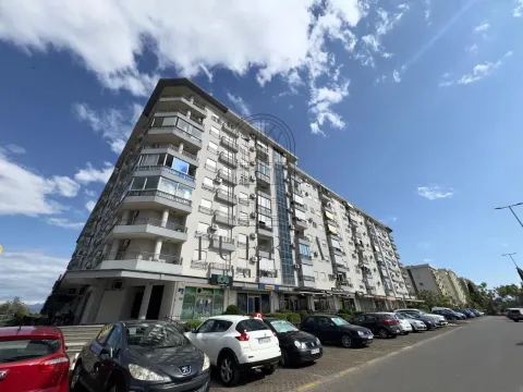 Izdavanje, garsonjera, 25m², Pobrežje, Podgorica - image 7