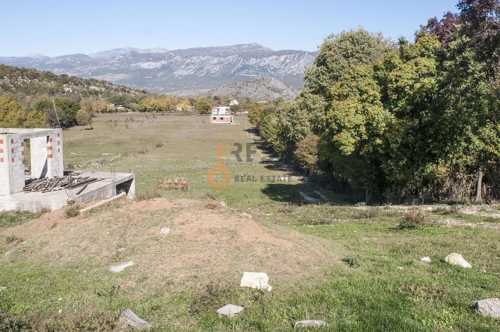 Prodaja, plac, 3327m², Danilovgrad, Crna Gora