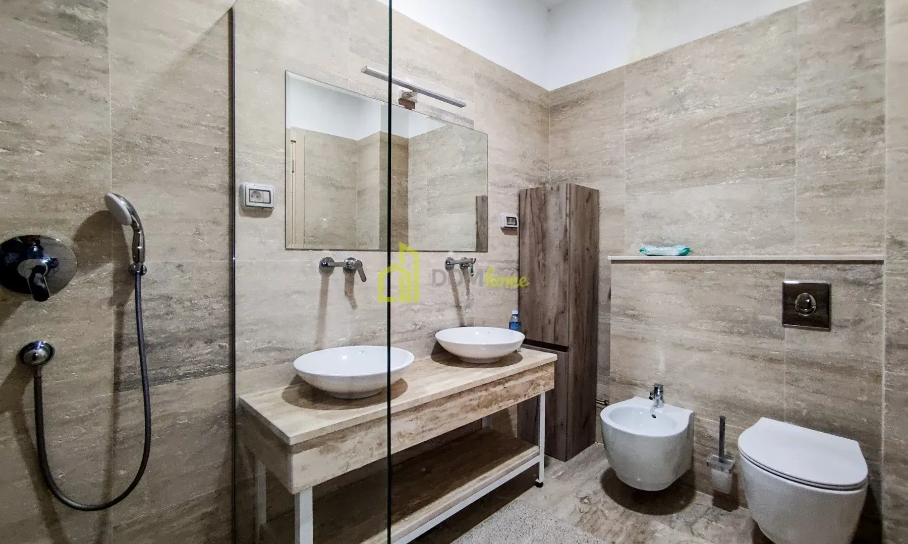 Prodaja, dvosoban stan, 127m², Kruševac, Podgorica