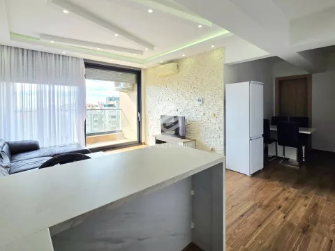 Rent, two bedroom apartment, 69m², Centar, Bar - image 4