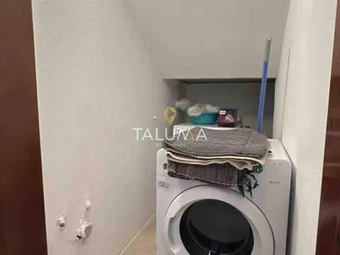Rent, house, 200m², Tološi, Podgorica - image 16