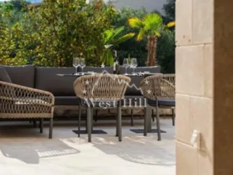 Sale, one bedroom apartment, 56m², Rafailovići, Budva - image 2