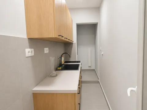 Rent, office space, 100m², Centar, Podgorica - image 8