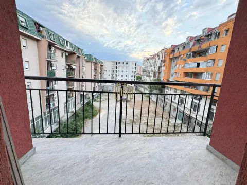 Rent, three bedroom apartment, 92m², Podgorica, Crna Gora - image 12