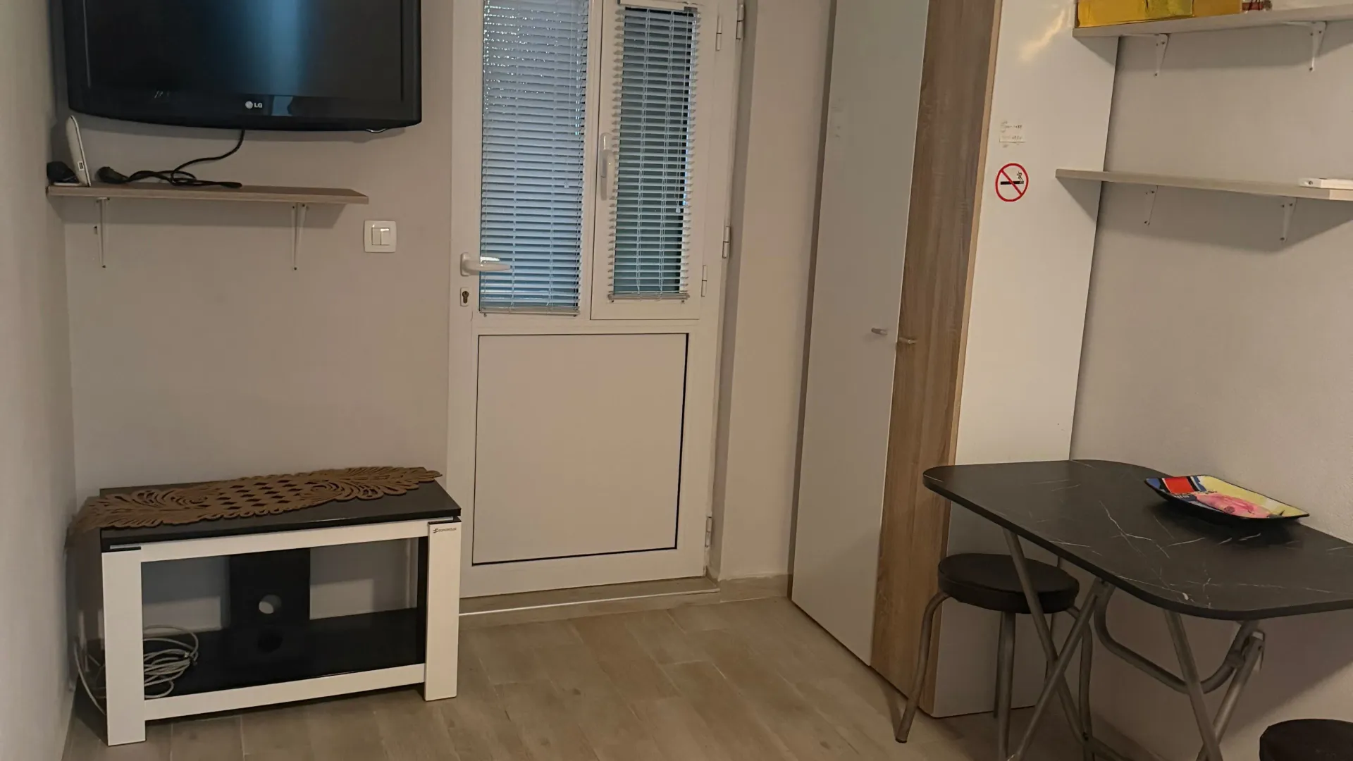 Rent, studio apartment, 35m², Mažina, Tivat