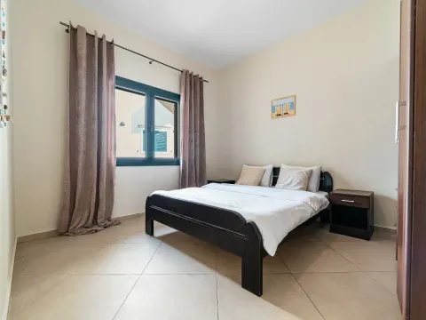 Sale, one bedroom apartment, 41m², Dobrota, Kotor - image 5