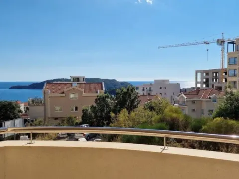 Prodaja, jednosoban stan, 53m², Bečići, Budva