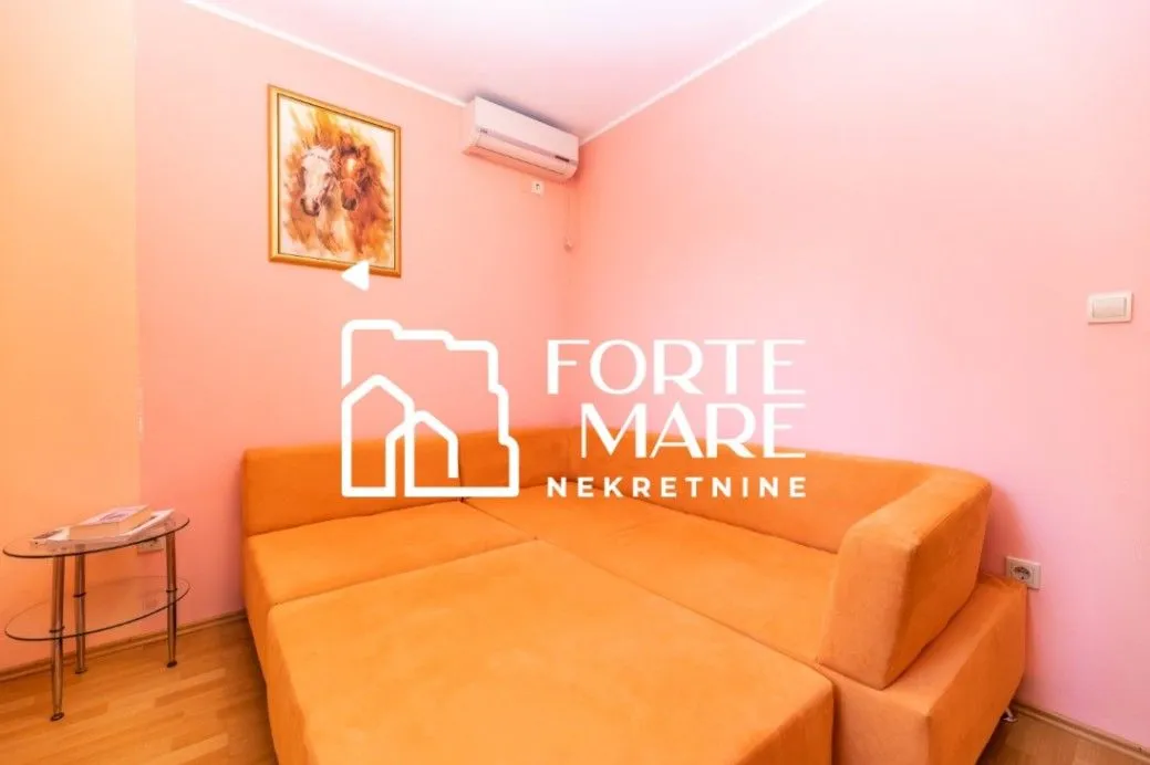 Prodaja, stan, 78m², Njivice, Herceg Novi
